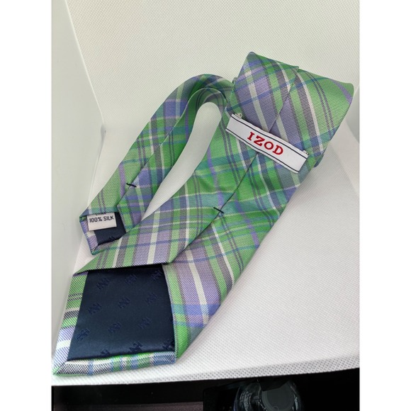 IZOD Mens Silk Necktie Green Purple White Plaid Woven Classic Tie - Picture 2 of 5